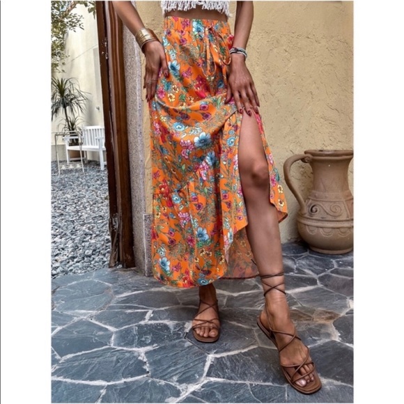 Boho Orange Floral Print Maxi Skirt - Picture 4 of 7